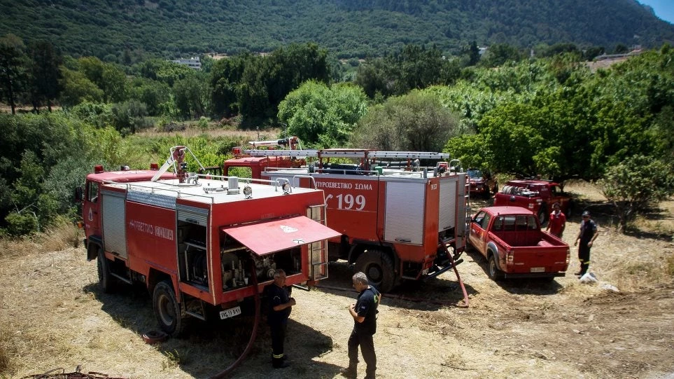 Κρήτη: Ξέσπασε πυρκαγιά στην Ιεράπετρα